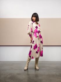 Beige lang hemdkleed met paarse bloemenprint Senso
