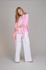 Roze poncho/ sjaal met witte franjes Herzen'S angelegenheit