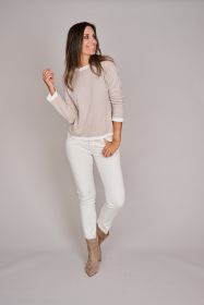 Beige pull met witte boord Anneclaire