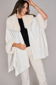 Ecru cape met pels Joseph Ribkoff