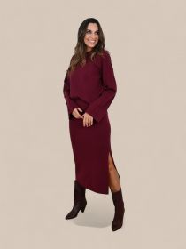 Bordeaux pull met knopen op de schouder Léonie de Paris