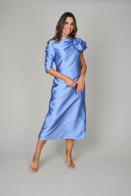 Dit wordt op maat gemaakt in de gewenste kleur, maat of afwerking zoals u het wil