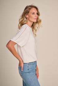 Ecru pull met fantasie op korte mouw Due Amanti